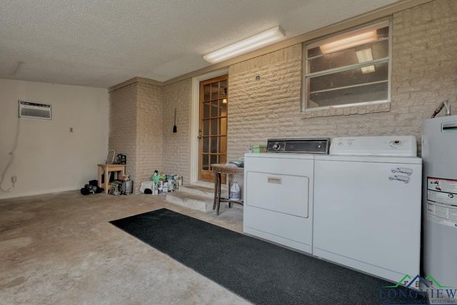 1218 County Road 4860, Winnsboro, TX 75494