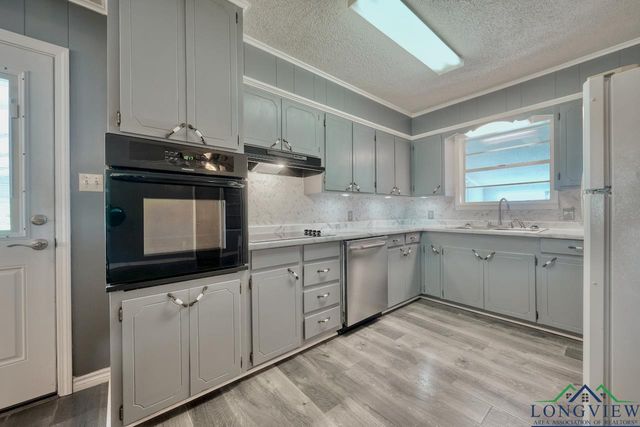 1218 County Road 4860, Winnsboro, TX 75494