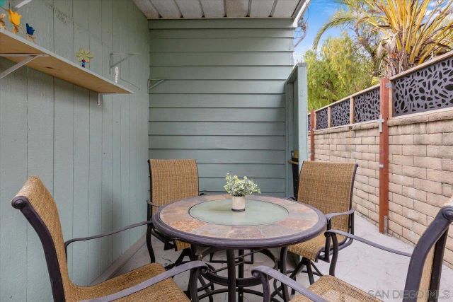 7008 San Bartolo Street 27, Carlsbad, CA 92011