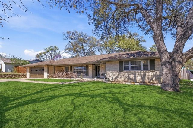 6720 Cumberland Road, Fort Worth, TX 76116