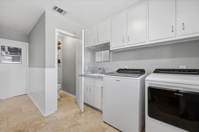 6720 Cumberland Road, Fort Worth, TX 76116