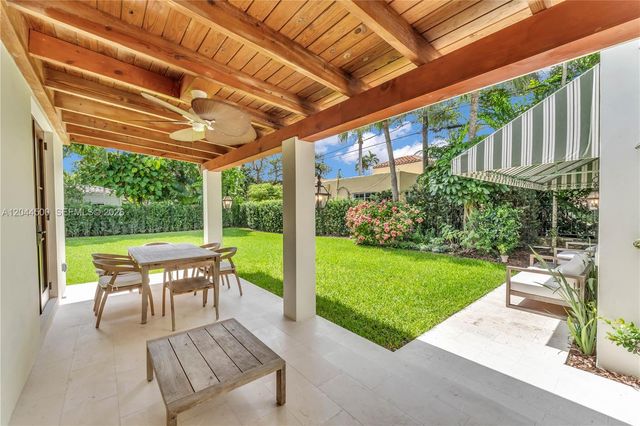 5730 SW 49th St, South Miami, FL 33155