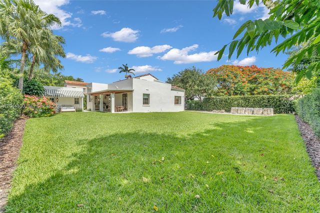 5730 SW 49th St, South Miami, FL 33155