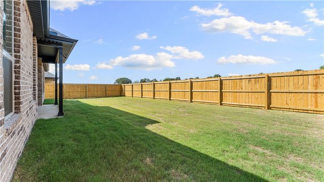 2100 Silk Street, Pea Ridge, AR 72751