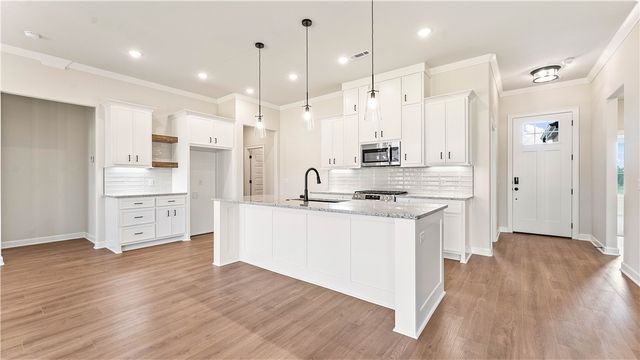 2100 Silk Street, Pea Ridge, AR 72751