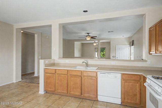 1361 W Via Cerro Colorado, Sahuarita, AZ 85629