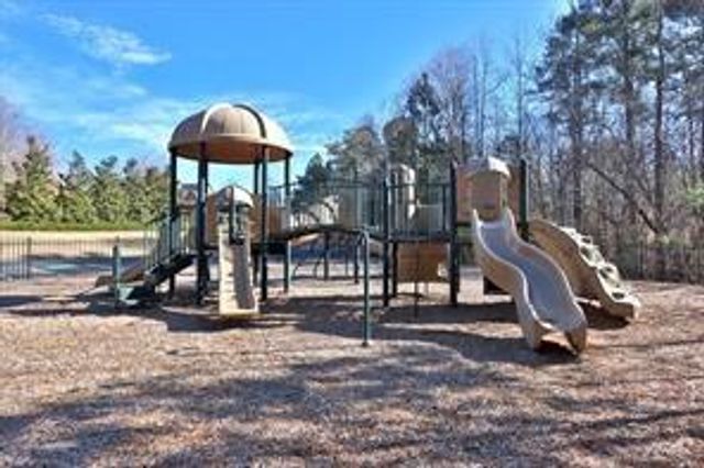 4483 Oglethorpe Loop, Acworth, GA 30101