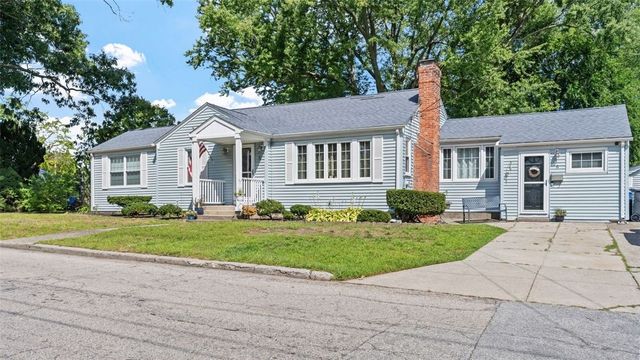 5 Hodsell Street, Cranston, RI 02910