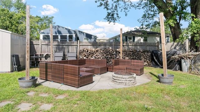 5 Hodsell Street, Cranston, RI 02910