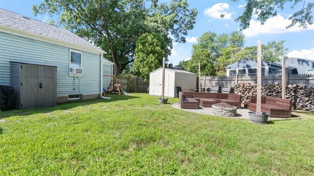 5 Hodsell Street, Cranston, RI 02910