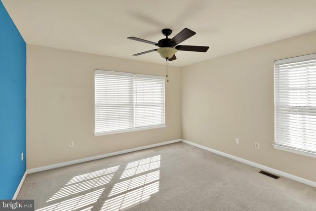17 HELENE CT, Hamburg, PA 19526