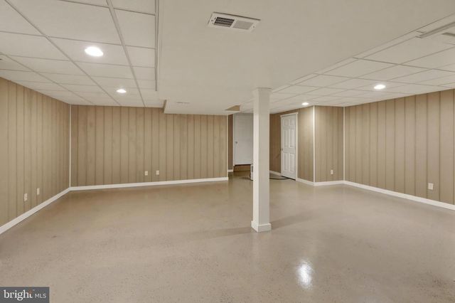 17 HELENE CT, Hamburg, PA 19526