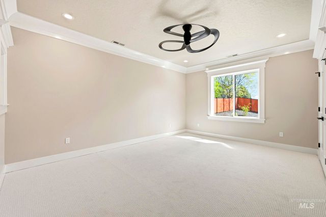 1417 E Shenandoah Dr, Boise, ID 83712