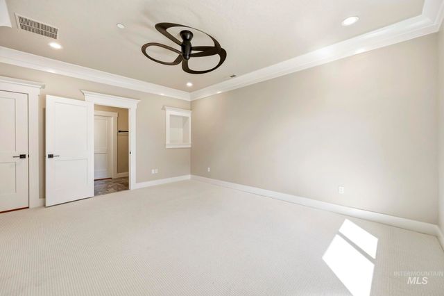 1417 E Shenandoah Dr, Boise, ID 83712