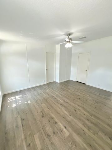 42 Cypress Lane, Freeport, FL 32439