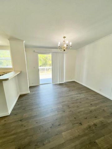 42 Cypress Lane, Freeport, FL 32439