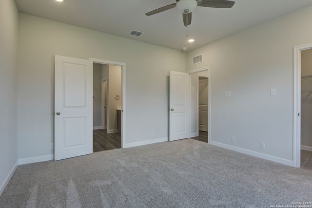 7011 Lower Crossing, San Antonio, TX 78252