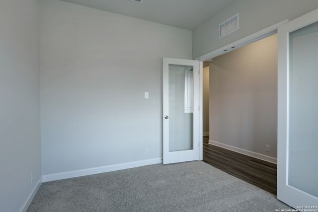 7011 Lower Crossing, San Antonio, TX 78252