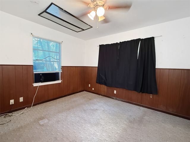 1200 Park Drive, Denison, TX 75020