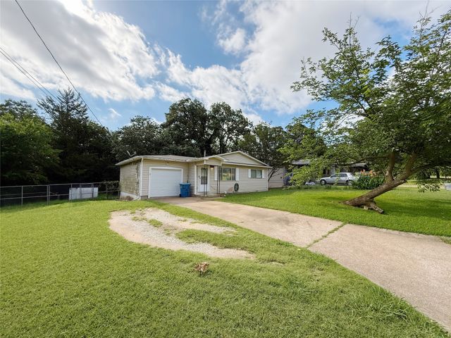 1200 Park Drive, Denison, TX 75020
