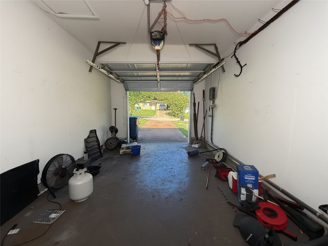 1200 Park Drive, Denison, TX 75020