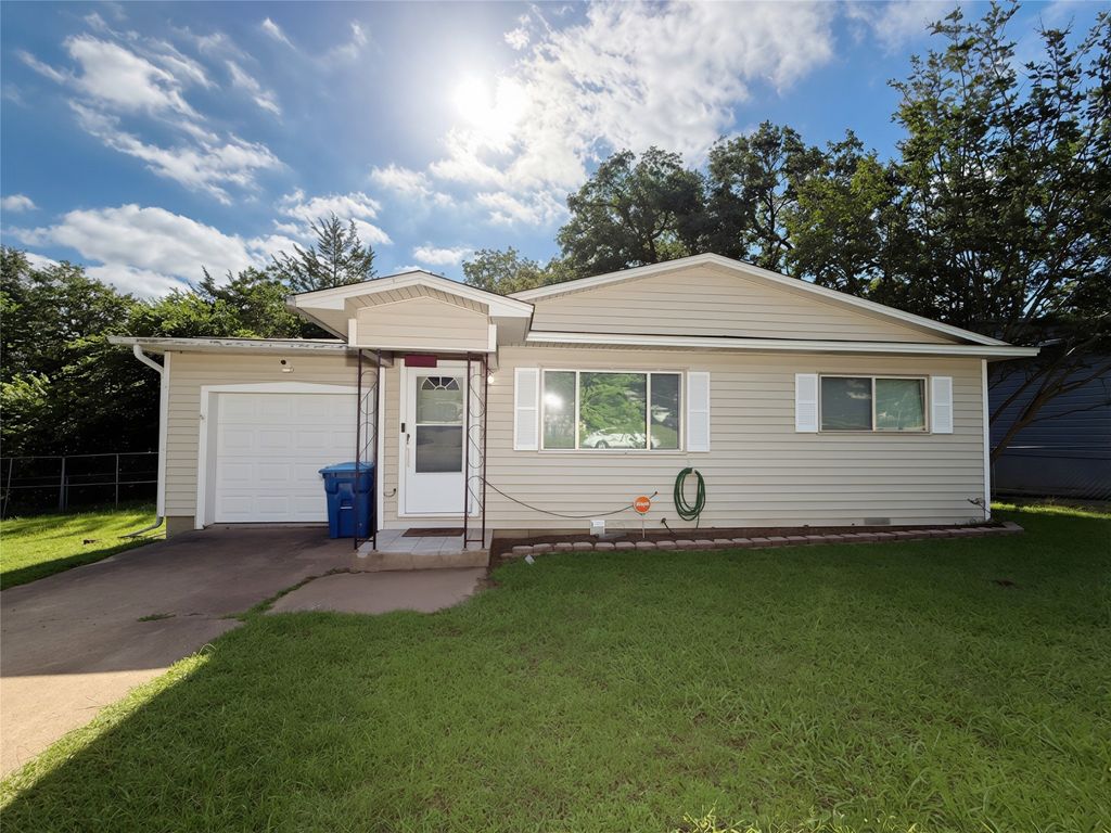 1200 Park Drive, Denison, TX 75020