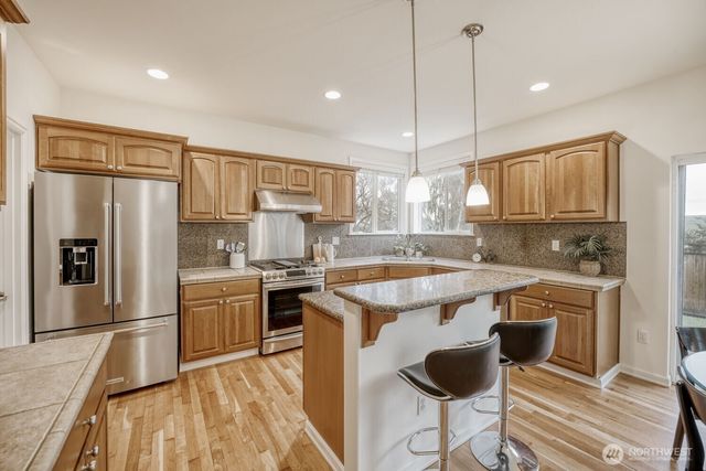 24013 22nd Avenue W, Bothell, WA 98021