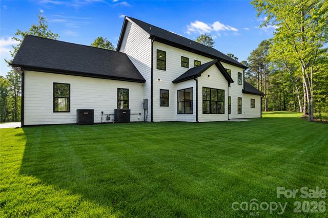 460 Riddle Mill Road, Clover, SC 29710