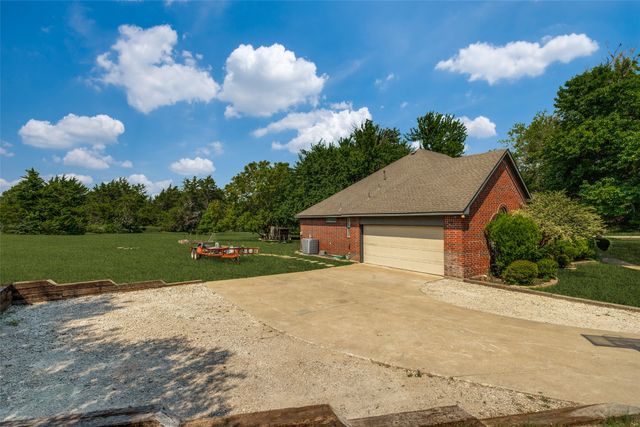 305 Cedar Hill Circle, Lowry Crossing, TX 75407