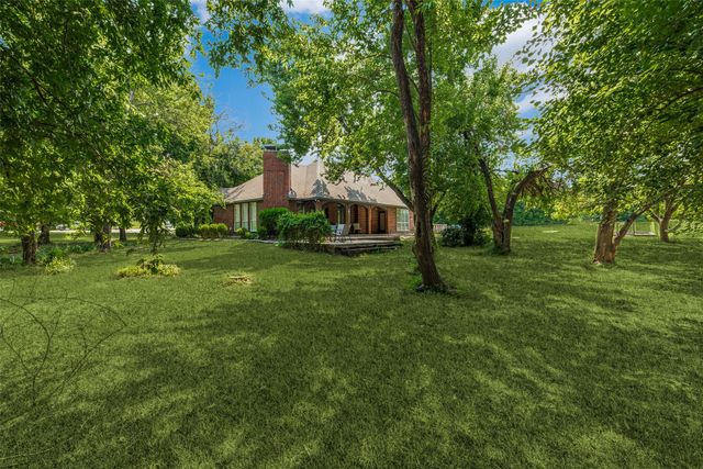 305 Cedar Hill Circle, Lowry Crossing, TX 75407
