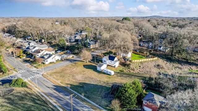 611 W Second Avenue, Gastonia, NC 28052
