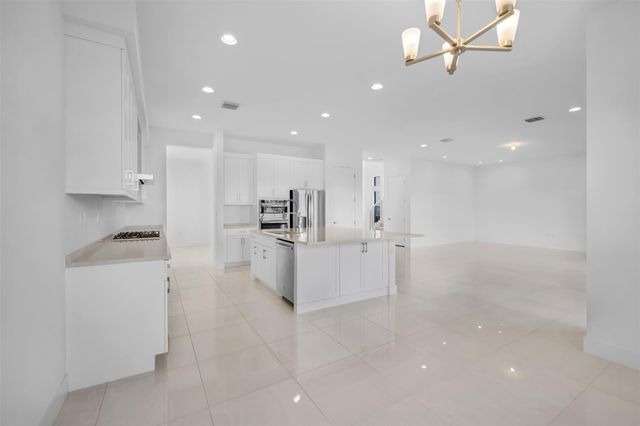 8551 NW Swinley Forest Way, Boca Raton, FL 33434