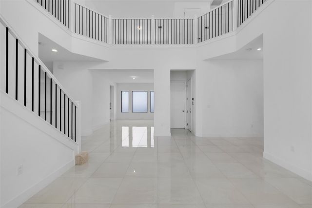 8551 NW Swinley Forest Way, Boca Raton, FL 33434