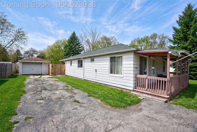 3385 N Genesee Road, Genesee Charter Township, MI 48506
