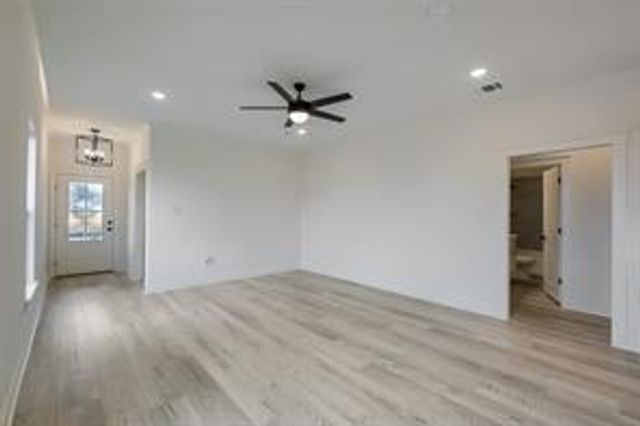21130 Autumn Heights, Bonney, TX 77583