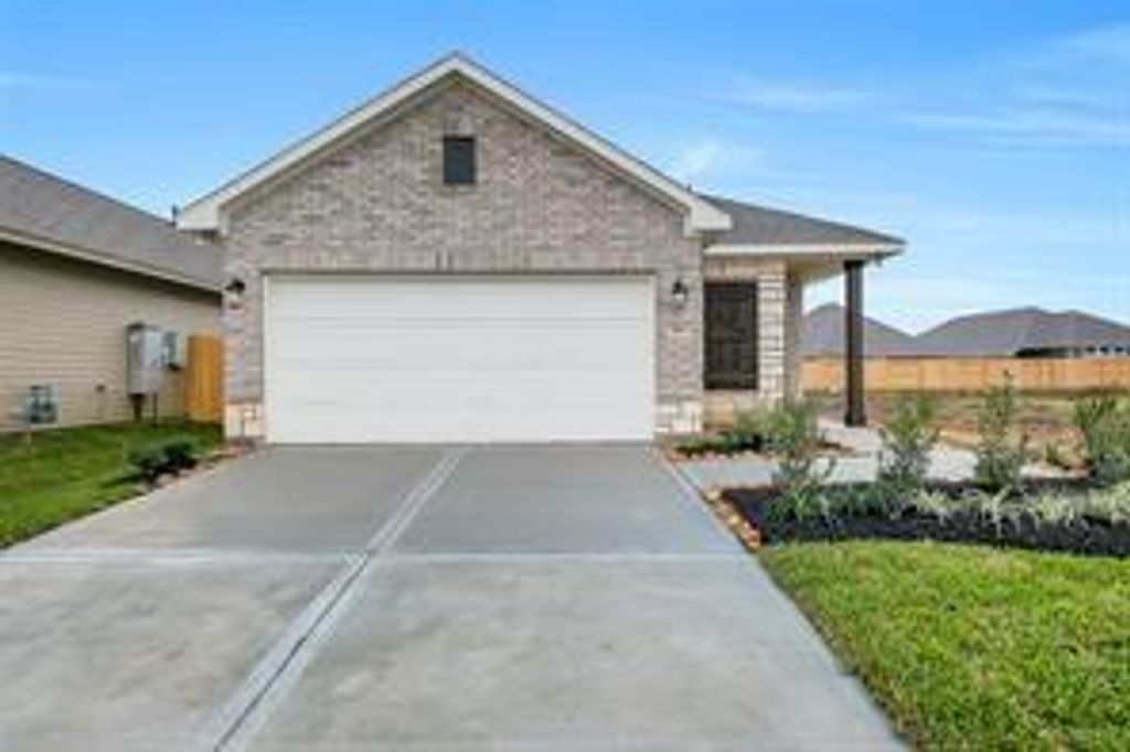21130 Autumn Heights, Bonney, TX 77583
