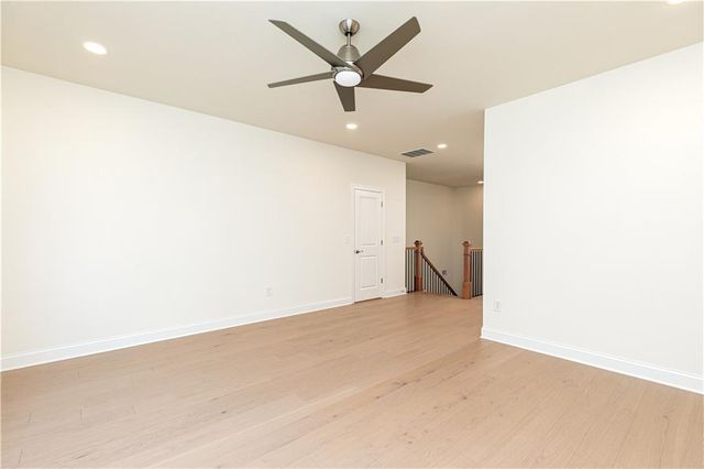 182 Mooney Road, Woodstock, GA 30188