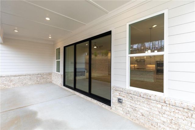 182 Mooney Road, Woodstock, GA 30188