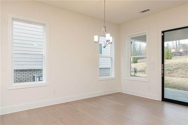 182 Mooney Road, Woodstock, GA 30188