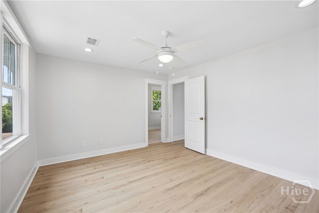 104 W 41st Street, Savannah, GA 31401