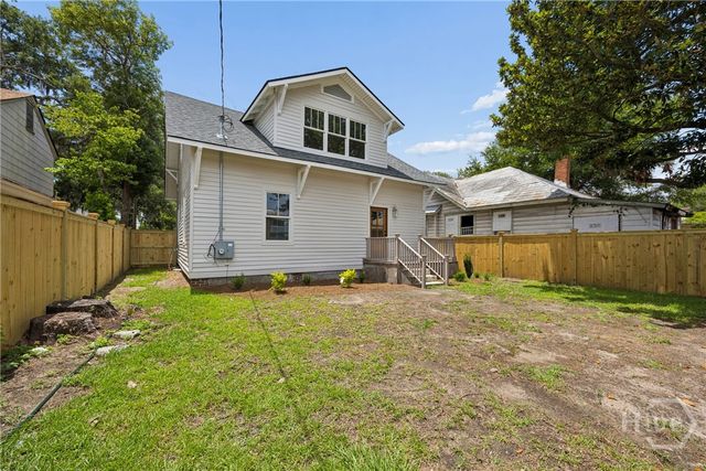 104 W 41st Street, Savannah, GA 31401