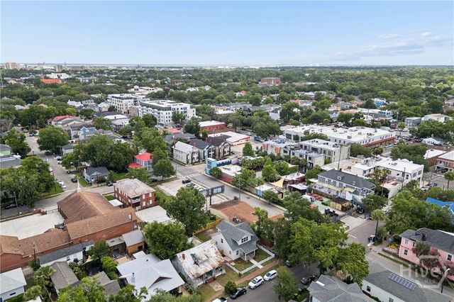 104 W 41st Street, Savannah, GA 31401
