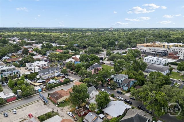 104 W 41st Street, Savannah, GA 31401
