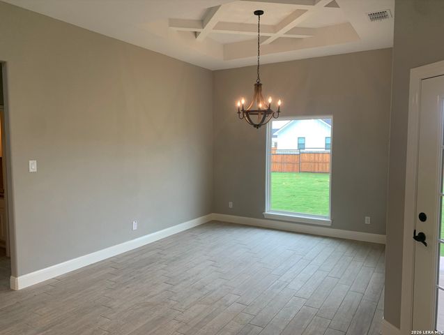 109 W Magnolia Cir, La Vernia, TX 78121