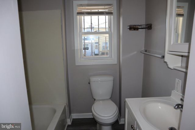 3511 E FAIRMOUNT AVE, Baltimore, MD 21224