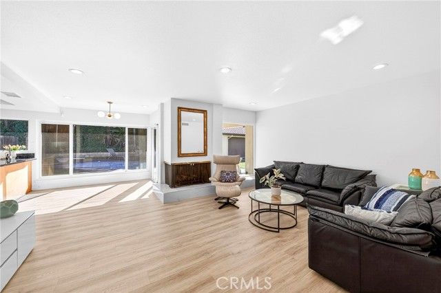 550 W. wedgewood, La Habra, CA 90631