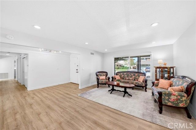 550 W. wedgewood, La Habra, CA 90631