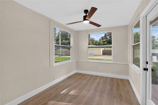 6946 5TH AVENUE N, St Petersburg, FL 33710