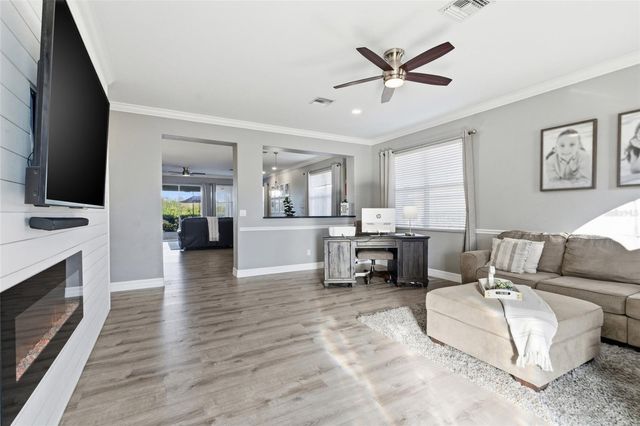 13048 SW PEMBROKE CIRCLE S, Lake Suzy, FL 34269