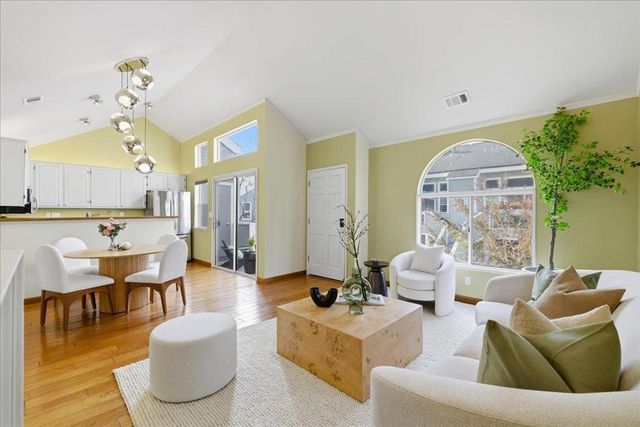 727 Portwalk Place, Redwood City, CA 94065